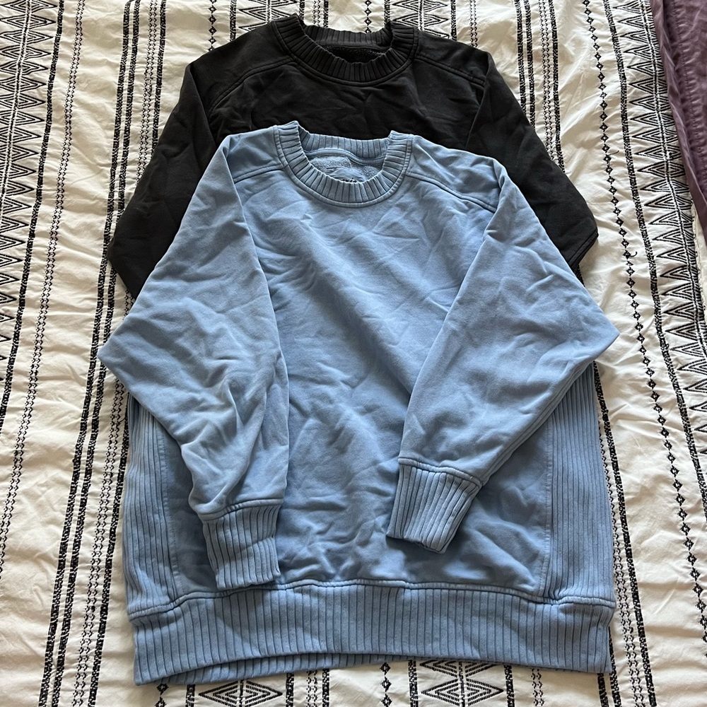 Aerie oversized sweatshirts